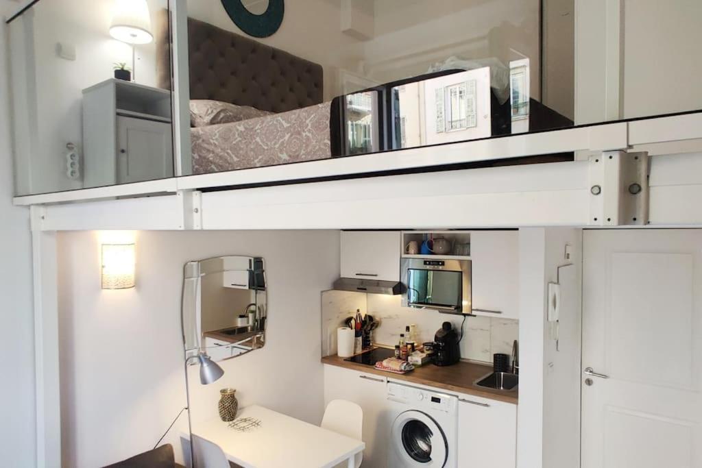 Duplex Central Close Beaches And Shops And Balcony Lejlighed Nice